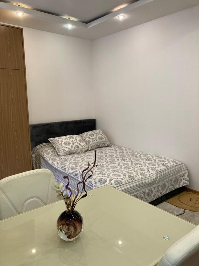 Park Apartment Centre Of Riga Ngoại thất bức ảnh