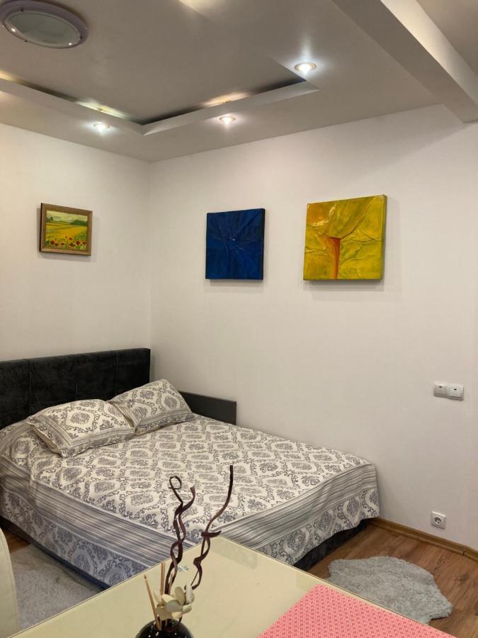 Park Apartment Centre Of Riga Ngoại thất bức ảnh